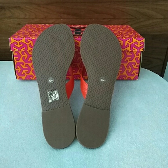 New Tory Burch Thora Samba Sandals - Picture 3 of 3